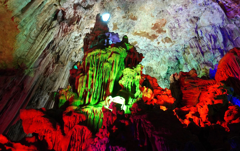 Tien Son Cave - Explore mysterious and unique caves in Thanh Hoa