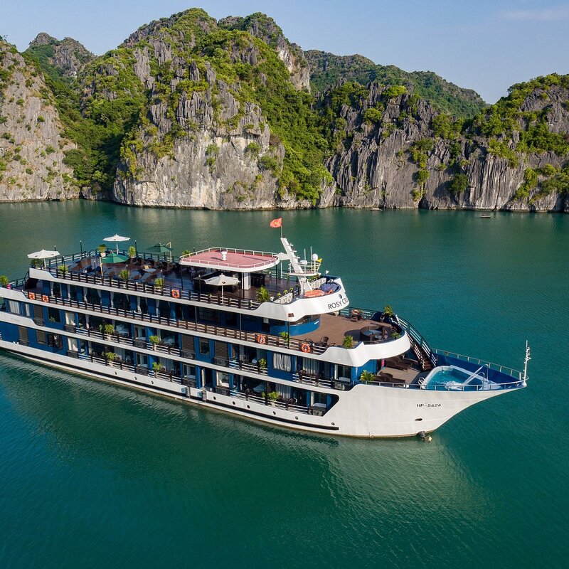 Top 10 most luxurious and classy Lan Ha Bay cruises 