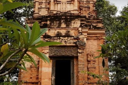 Binh Thanh Ancient Tower – Thousand-year-old ancient beauty in Tay Ninh