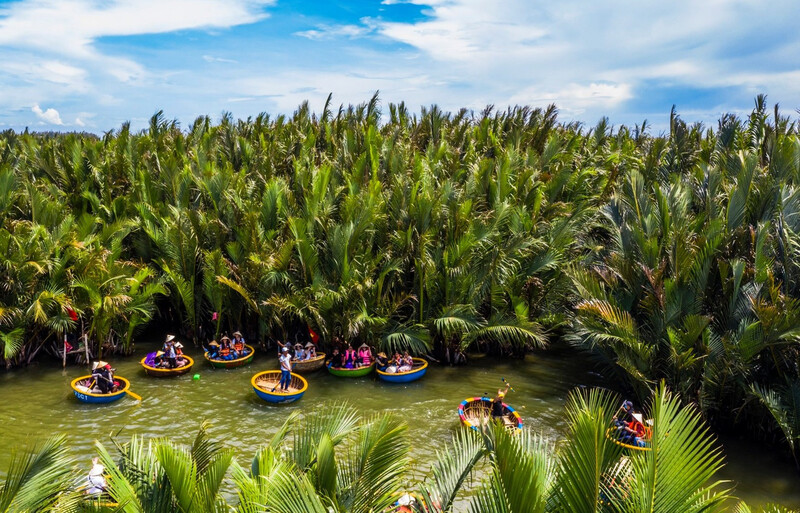 Discover the complete and extremely detailed Ben Tre travel experience