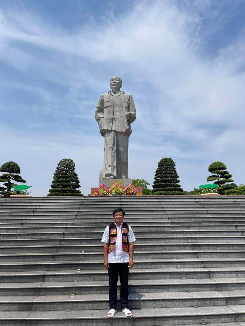 Ho Chi Minh Square Nghe An - Check-in spot not to be missed