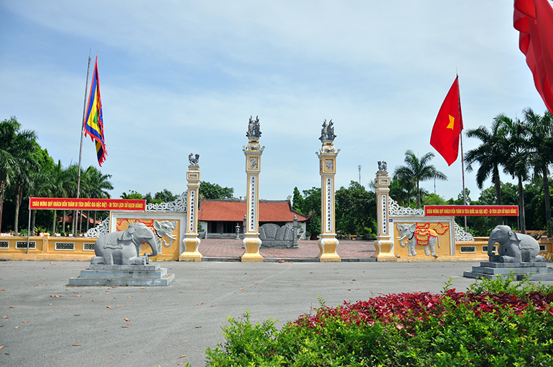 Quang Yen King Ba Temple Festival - National Cultural Beauty