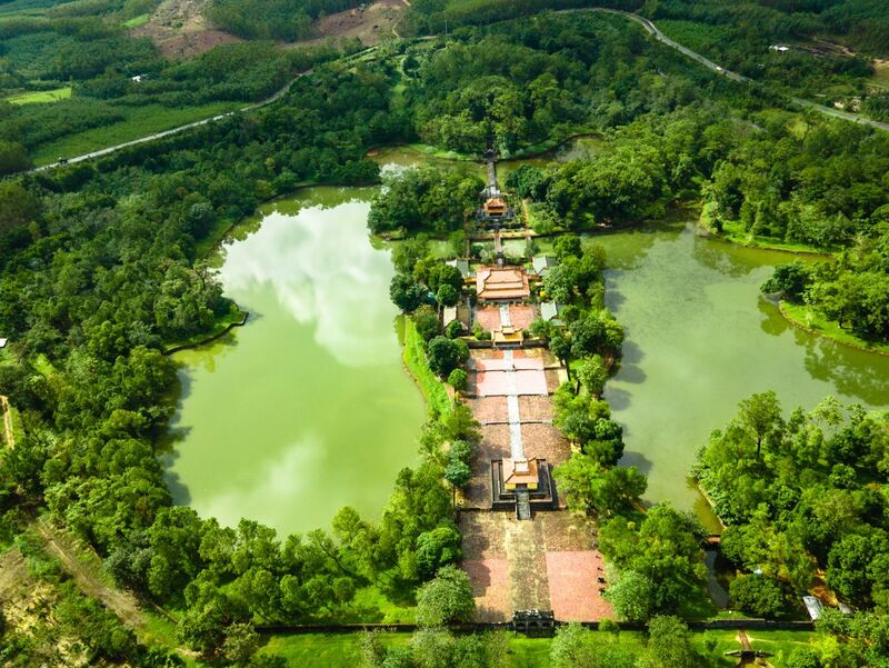 Minh Mang Tomb - Ancient beauty in the heart of Hue city