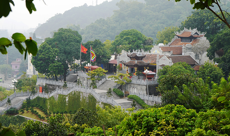 Cua Ong Temple - Explore a long-standing national historical relic