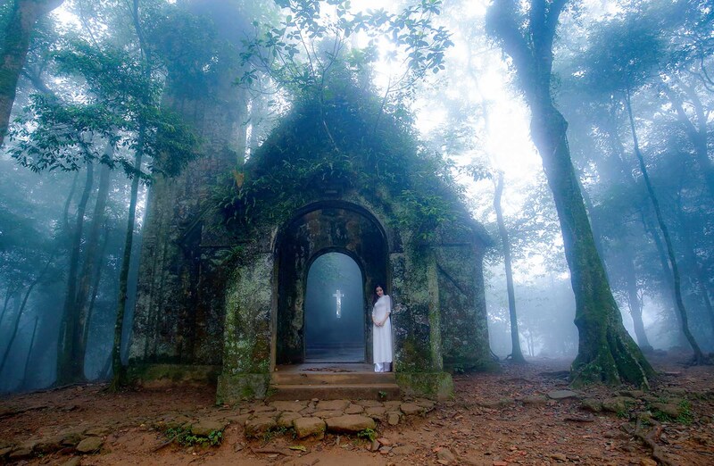 The collapsed church on Ba Vi mountain - Mysterious, timeless beauty