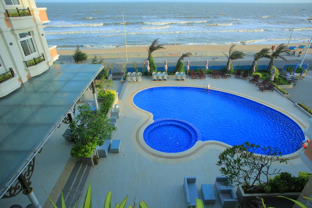 Top 10 Long Hai Vung Tau Hotels near the beautiful beach, cheap prices from 200k