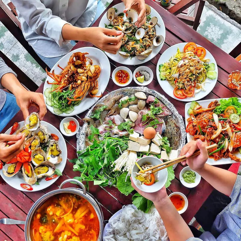 Revealing the top 16 fresh and delicious Hai Phong seafood restaurants 