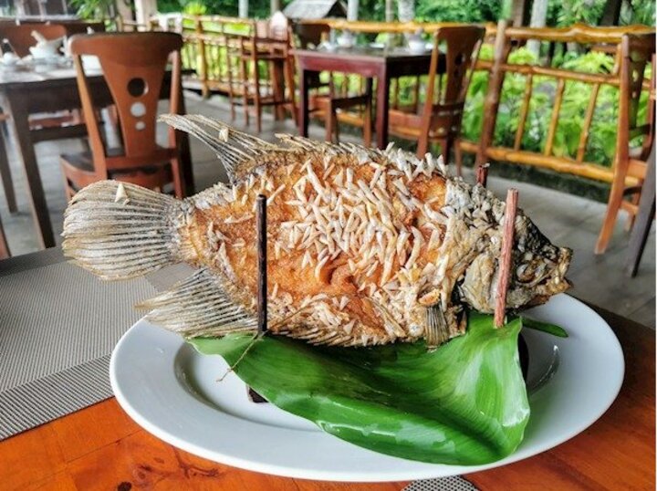 Que Huong Binh Quan - a unique garden restaurant in Bien Hoa