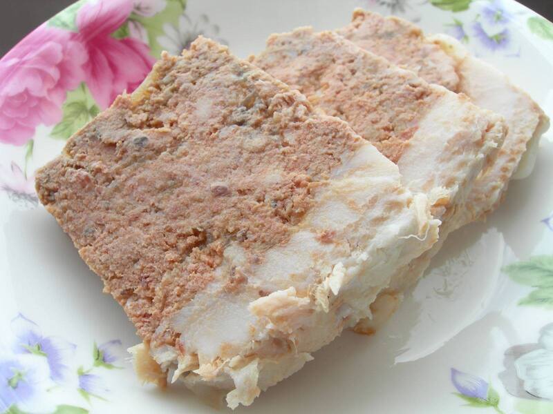 Hai Phong lamppost pate - Delicious, greasy flavor that makes people miss you