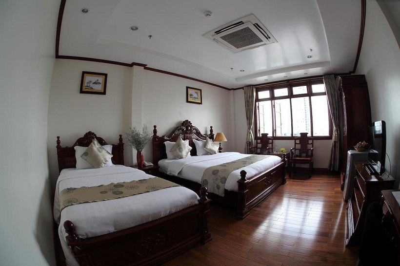 Top 20 cheap and beautiful hotels in District 4 close to the center of Ho Chi Minh City