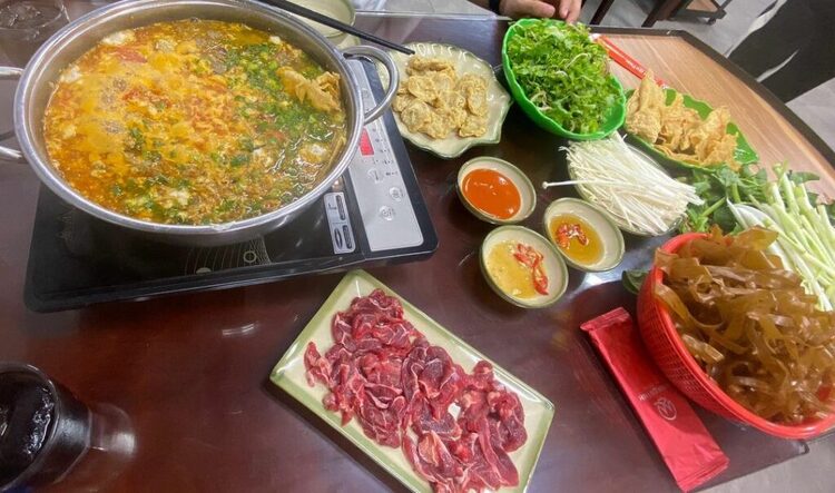 Top 10 delicious crab hotpot restaurants in Hai Phong, attractive and cheap