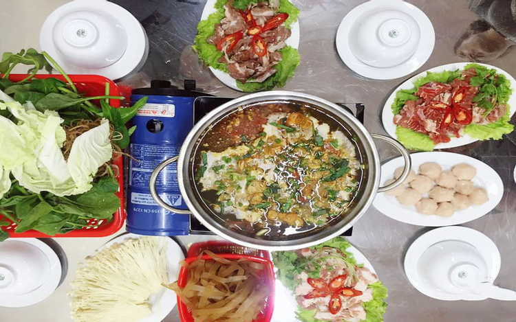 Top 10 delicious crab hotpot restaurants in Hai Phong, attractive and cheap