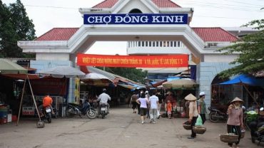 Dong Kinh Market Cheap Goods Paradise For Tourists To.jpg