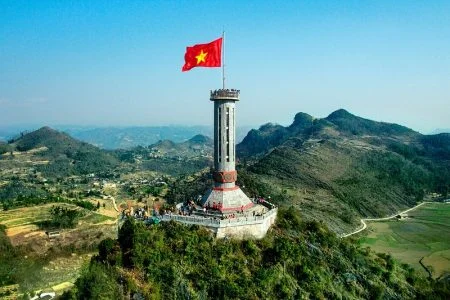 Lung Cu flagpole – The sacred landmark of the Fatherland