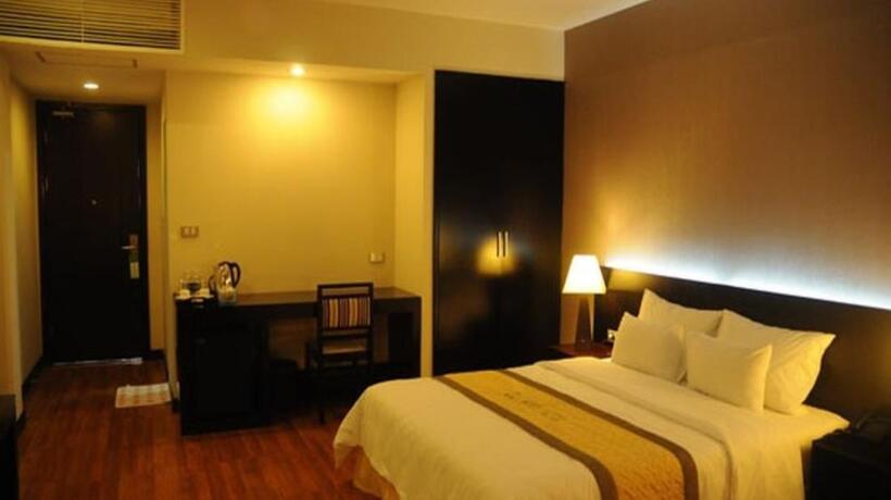 Top 10 hotels Nguyen Van Linh Da Nang Street is cheap and luxurious