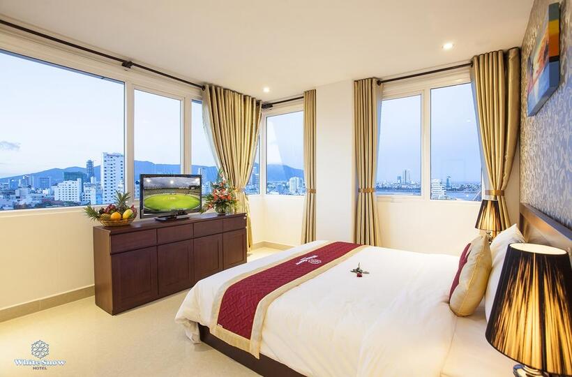 Top 10 hotels Nguyen Van Linh Da Nang Street is cheap and luxurious