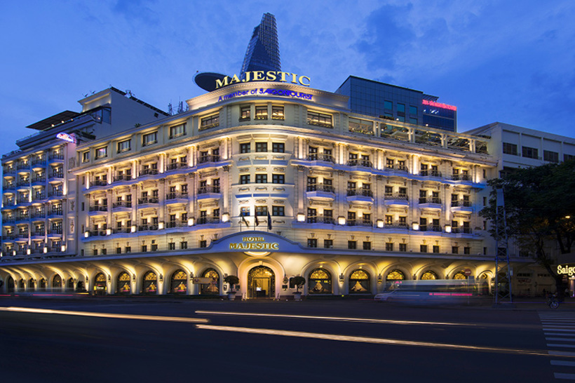 Top 10 5 -star hotels in District 1 beautiful, luxurious view of Saigon